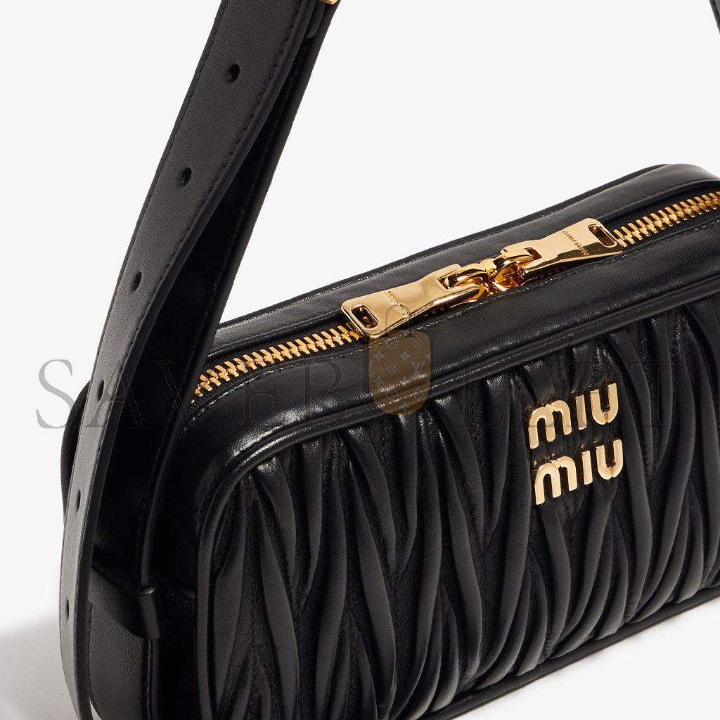 M1v M1v materasse embossed nappa leather shoulder bag 5bc158 (24.5*11.5*7cm)